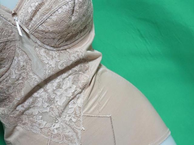 ���R�[���@ARA183 �{�f�B�X�[�cC85L���{���@�x�[�W�� �� �����t�@�b�V������ 