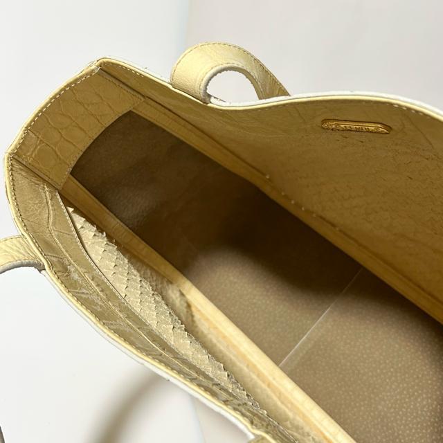 FENDI �t�F���f�B �N���R�^���� ���U�[ �g�[�g�o�b�O �N���[�� �x�[�W�� �S�[���h���� ���S�^���� �� �u�����h�� 