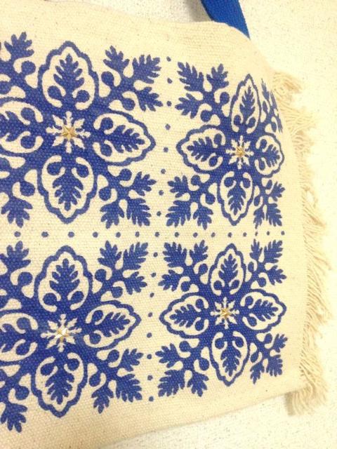 スワロ付き★麻 フリンジ トートバッグ◆ゴールドチェーン < 女性ファッション  スワロ付き★麻 フリンジ トートバッグ◆ゴールドチェーン < 女性ファッションの