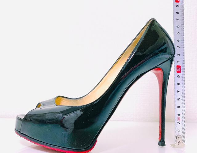 ChristianLouboutinクリスチャンルブタンブラックパテントオープントゥパンプスハイヒールレッドソールエナメル黒 < ブランド ChristianLouboutinクリスチャンルブタンブラックパテントオープントゥパンプスハイヒールレッドソールエナメル黒 < ブランドの