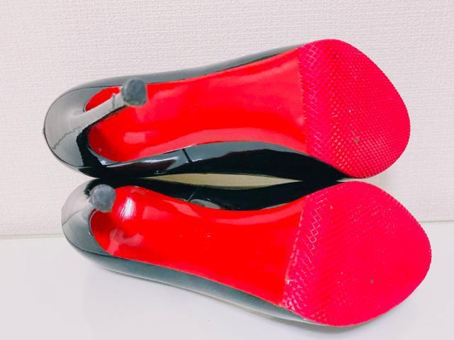 ChristianLouboutinクリスチャンルブタンブラックパテントオープントゥパンプスハイヒールレッドソールエナメル黒 < ブランド ChristianLouboutinクリスチャンルブタンブラックパテントオープントゥパンプスハイヒールレッドソールエナメル黒 < ブランドの