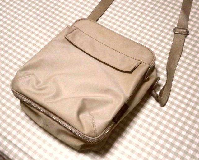 ◆トランスコンチネンス ショルダーバッグ ベージュ TRANS CONTINENTS 中古品 < 女性ファッション  ◆トランスコンチネンス ショルダーバッグ ベージュ TRANS CONTINENTS 中古品  < 女性ファッションの