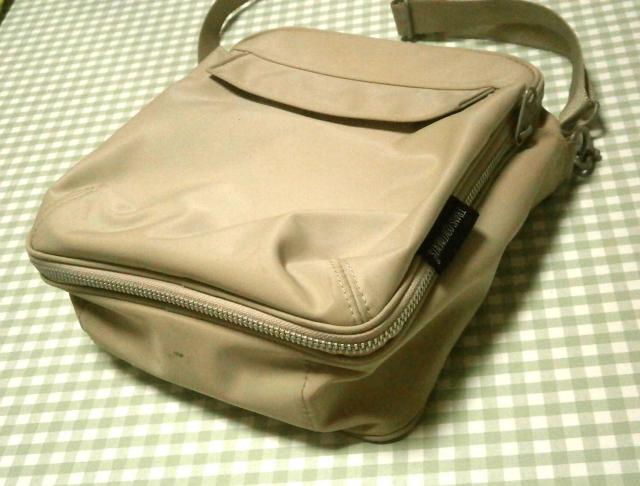 ◆トランスコンチネンス ショルダーバッグ ベージュ TRANS CONTINENTS 中古品 < 女性ファッション  ◆トランスコンチネンス ショルダーバッグ ベージュ TRANS CONTINENTS 中古品 < 女性ファッションの