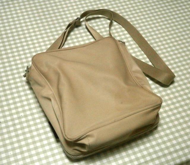 ◆トランスコンチネンス ショルダーバッグ ベージュ TRANS CONTINENTS 中古品 < 女性ファッション  ◆トランスコンチネンス ショルダーバッグ ベージュ TRANS CONTINENTS 中古品 < 女性ファッションの