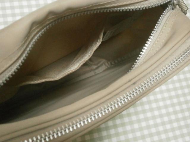 ◆トランスコンチネンス ショルダーバッグ ベージュ TRANS CONTINENTS 中古品 < 女性ファッション  ◆トランスコンチネンス ショルダーバッグ ベージュ TRANS CONTINENTS 中古品 < 女性ファッションの