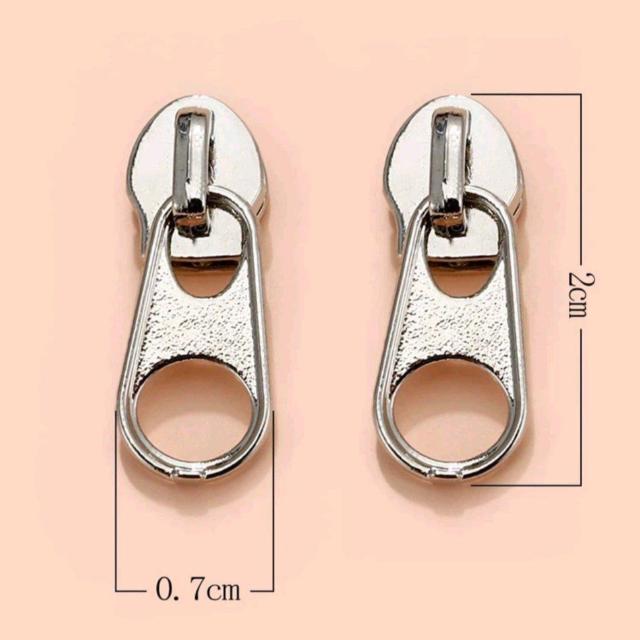 新品★ジップ型のスタッドピアス★両耳用 < 男性アクセサリー/時計  新品★ジップ型のスタッドピアス★両耳用 < 男性アクセサリー/時計の