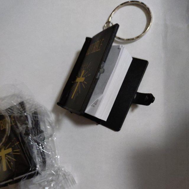 聖書 キーホルダー 3個セット < ホビー  聖書 キーホルダー 3個セット < ホビーの