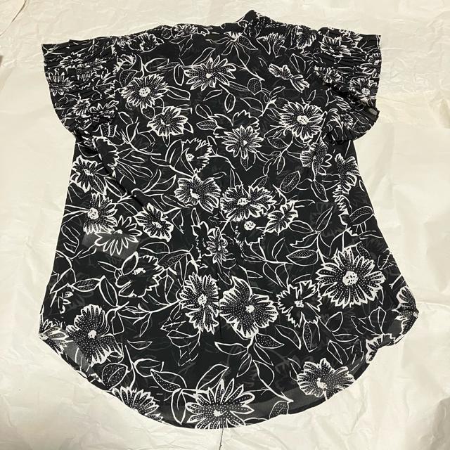 美品【POLO RALPH LAUREN】 フローラル クレープ ブラウス S < ブランド 美品【POLO RALPH LAUREN】 フローラル クレープ ブラウス S < ブランドの