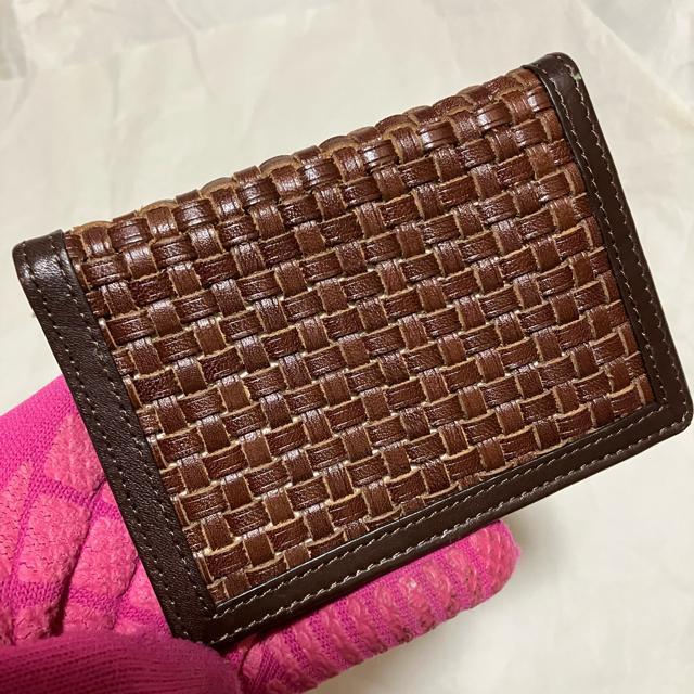 yALPHA CUBIC / At@L[rbNz pXP[X /   uh 