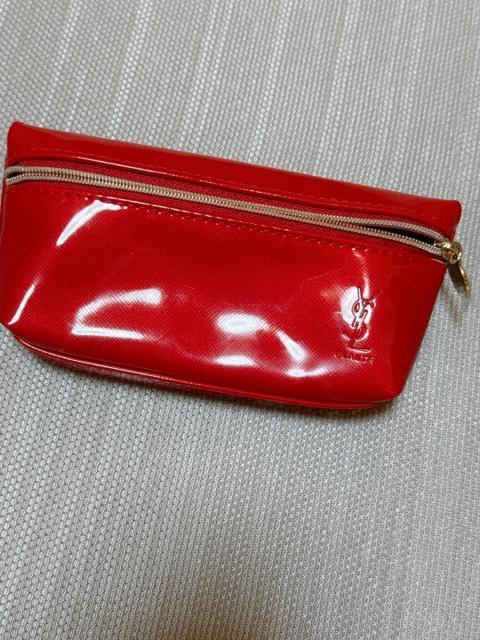 Yves Saint Laurent �ԃ|�[�` �� �u�����h�� 