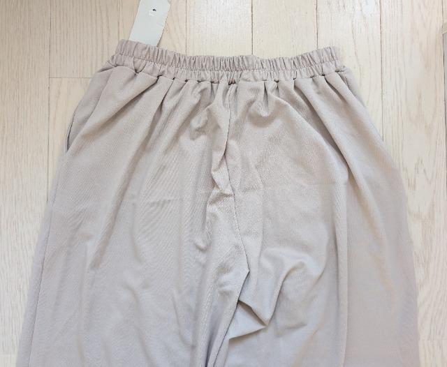 �k�k��������ƌ����y�X���C�h�p���c���V�i���������� �� �����t�@�b�V������ 