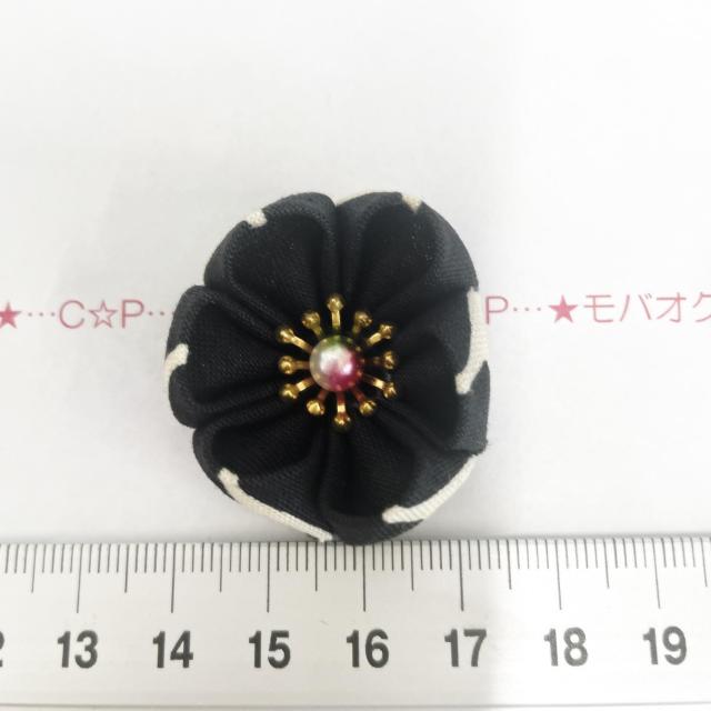 10*ハンドメイド♪つまみ細工風お花モチーフ 14 < 女性ファッション 10*ハンドメイド♪つまみ細工風お花モチーフ 14 < 女性ファッションの