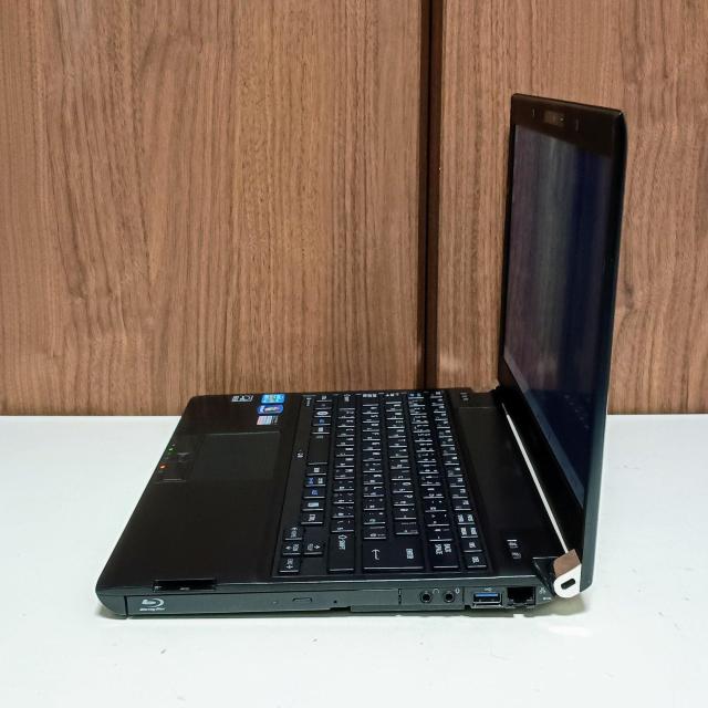 TOSHIBA dynabook Corei7 ������16GB �V�iSSD512GB �u���[���C Web�J���� Windows11 �� PC�{��/���Ӌ@��� 