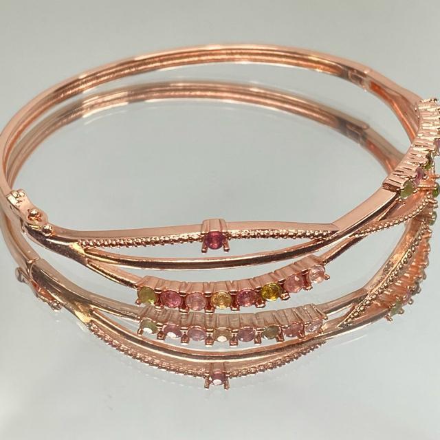 《No.457》宝石質トルマリン18石 ピンクゴールドバングル < 男性アクセサリー/時計  《No.457》宝石質トルマリン18石 ピンクゴールドバングル  < 男性アクセサリー/時計の