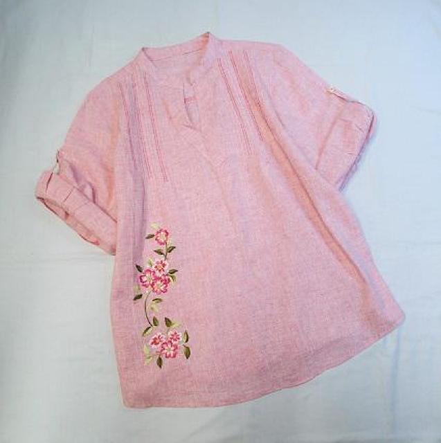 ◇オーダーメード ハンドメイド刺繍入り デザインブラウス プルオーバー フラワー柄/ピンク < 女性ファッション  ◇オーダーメード ハンドメイド刺繍入り デザインブラウス プルオーバー フラワー柄/ピンク < 女性ファッションの