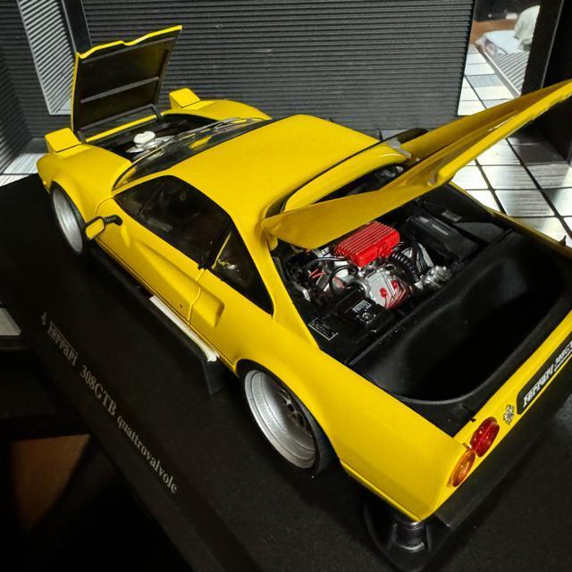 絶版 京商 1/18 フェラーリ 308GTB クワトロ カスタム仕様 < ホビー  絶版 京商 1/18 フェラーリ 308GTB クワトロ カスタム仕様 < ホビーの