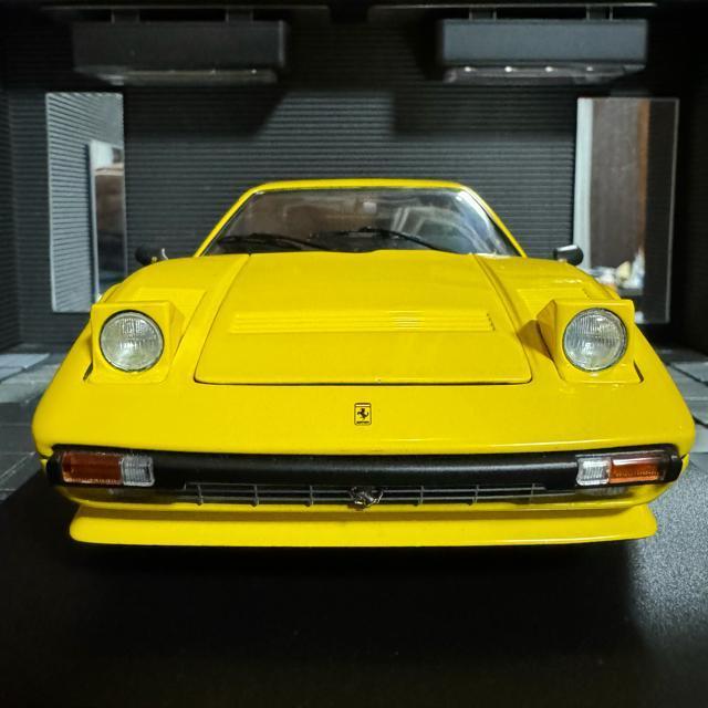 絶版 京商 1/18 フェラーリ 308GTB クワトロ カスタム仕様 < ホビー  絶版 京商 1/18 フェラーリ 308GTB クワトロ カスタム仕様 < ホビーの