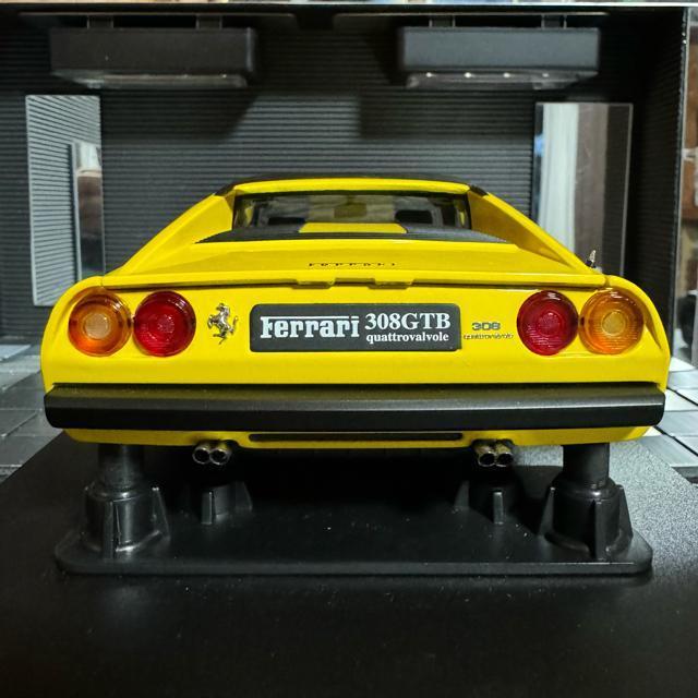 絶版 京商 1/18 フェラーリ 308GTB クワトロ カスタム仕様 < ホビー  絶版 京商 1/18 フェラーリ 308GTB クワトロ カスタム仕様 < ホビーの
