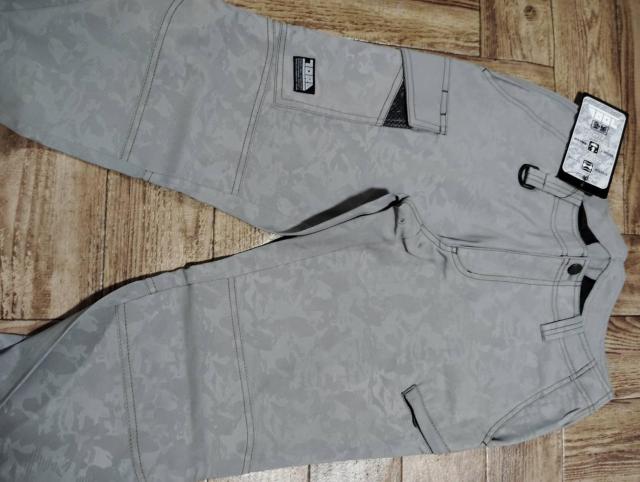 送料込★寅壱【2820.7グレー】カーゴパンツ.105cm < 男性ファッション  送料込★寅壱【2820.7グレー】カーゴパンツ.105cm  < 男性ファッションの