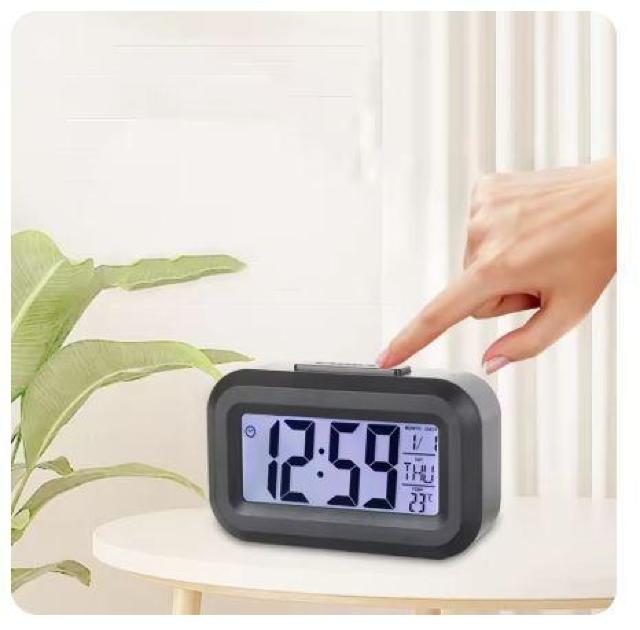 送料無料 未使用品 ブラック デジタル 目覚し時計 タイマー ミニ 小型 クロック 電子 < インテリア/ライフ  送料無料 未使用品 ブラック デジタル 目覚し時計 タイマー ミニ 小型 クロック 電子  < インテリア/ライフの