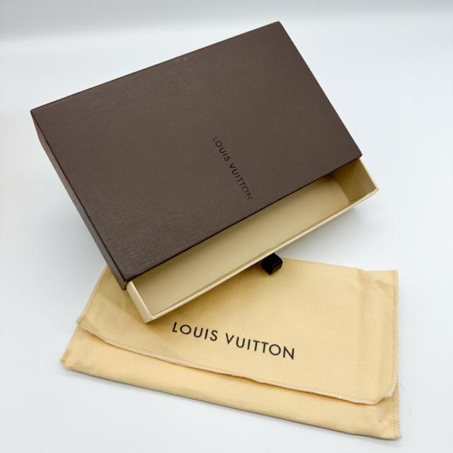 ルイヴィトン ジッピーウォレット ダミエ アズール ラウンドファスナー 長財布 ホワイト < ブランド ルイヴィトン ジッピーウォレット ダミエ アズール ラウンドファスナー 長財布 ホワイト < ブランドの