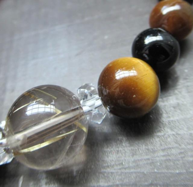 ルチルクォーツxタイガーアイxオニキスブレスレット 天然石 < 男性アクセサリー/時計 ルチルクォーツxタイガーアイxオニキスブレスレット 天然石 < 男性アクセサリー/時計の