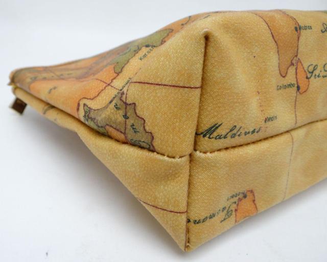 PRIMA CLASSE プリマクラッセ 地図柄 PVC ポーチ ブラウン系マルチカラー<USED>【送料無料】 < ブランド PRIMA CLASSE プリマクラッセ 地図柄 PVC ポーチ ブラウン系マルチカラー<USED>【送料無料】 < ブランドの