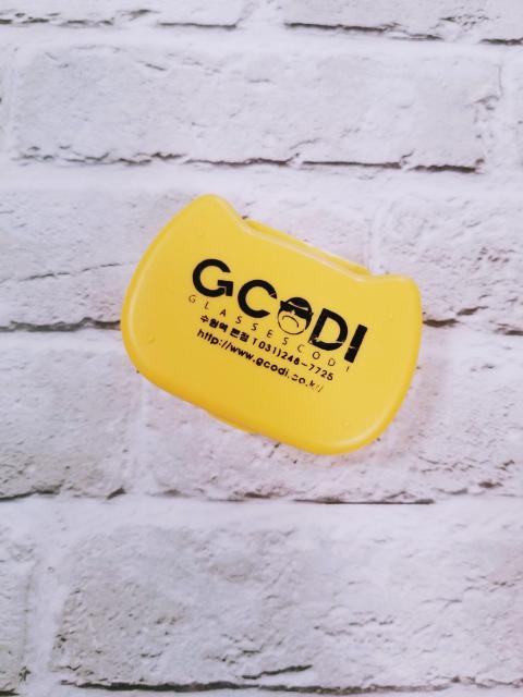 GCODI 猫 コンタクトレンズケース 黄色 ネコ CAT < ヘルス/ビューティー  GCODI 猫 コンタクトレンズケース 黄色 ネコ CAT < ヘルス/ビューティーの