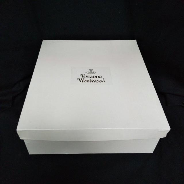 【廃番】Vivienne Westwood★スエード フリンジ皮革リュック 新品【限定品】 < ブランド 【廃番】Vivienne Westwood★スエード フリンジ皮革リュック 新品【限定品】 < ブランドの