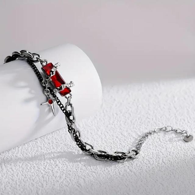 お試し価格490円★スタイリッシュなメンズ ブラック ラインストーン スター ブレスレット - チタン鋼、ガラスインレイ ブラック < 男性アクセサリー/時計  お試し価格490円★スタイリッシュなメンズ ブラック ラインストーン スター ブレスレット - チタン鋼、ガラスインレイ ブラック < 男性アクセサリー/時計の