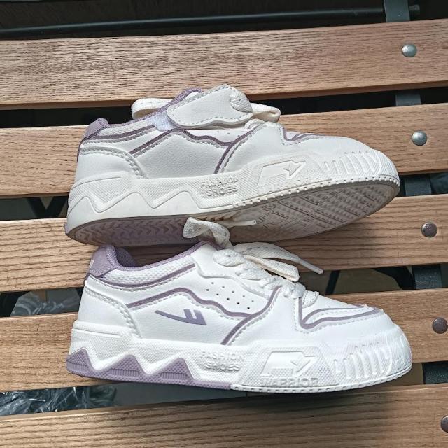 キッズ スニーカー 16cm ホワイト 子供靴 男女兼用 シューズ 26 < キッズ/ベビー  キッズ スニーカー 16cm ホワイト 子供靴 男女兼用 シューズ 26 < キッズ/ベビーの