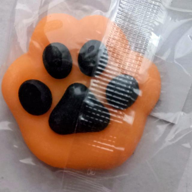 肉球スクイーズ オレンジ色 猫 プニュプニュ 肉球 大人用 送料無料 普通郵便 < おもちゃ 肉球スクイーズ オレンジ色 猫 プニュプニュ 肉球 大人用 送料無料 普通郵便 < おもちゃの