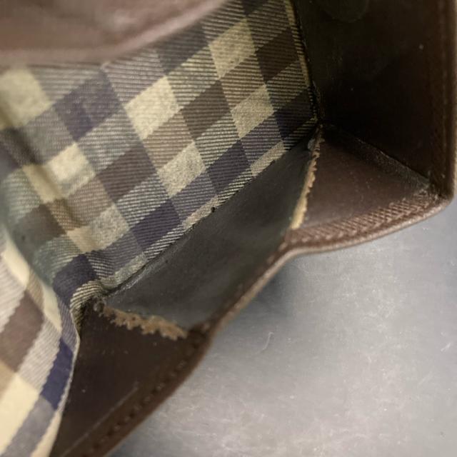 ���� Aquascutum �A�N�A�X�L���[�^�� �R�C���P�[�X ���K���� �� �u�����h�� 