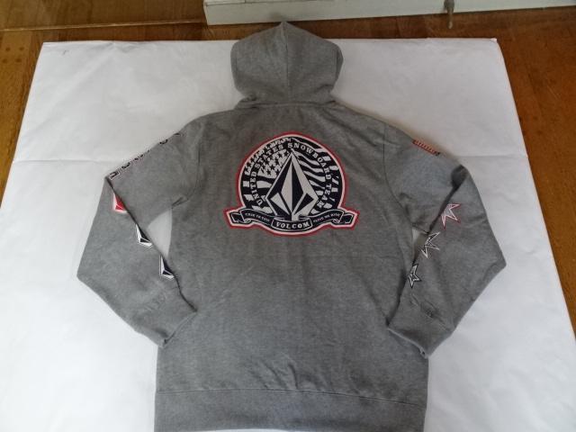 ボルコム x TEAM USAスノーボード フルジップ パーカーUS S 灰 < 男性ファッション  ボルコム x TEAM USAスノーボード フルジップ パーカーUS S 灰 < 男性ファッションの