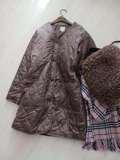 SO�SU/�R�[�g���t������I�u���E���J���[�̌y�ʃR�[�g