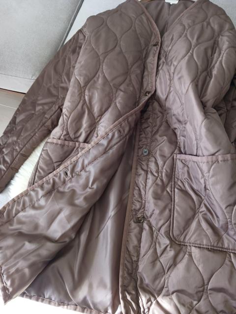 SO�SU/�R�[�g���t������I�u���E���J���[�̌y�ʃR�[�g