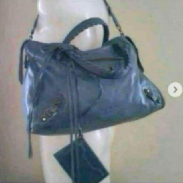 BALENCIAGA oVAK GfB^[YobO V_[obO 󏭐F  uh 