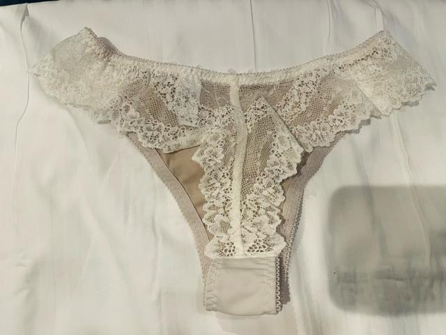 �V�i�@���R�[���@�A���t�B�@T�o�b�N�V���[�c�@���[�X �� �����t�@�b�V������ 