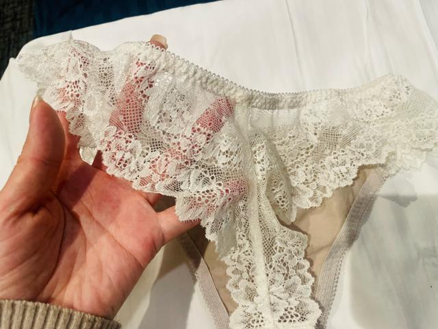 �V�i�@���R�[���@�A���t�B�@T�o�b�N�V���[�c�@���[�X �� �����t�@�b�V������ 