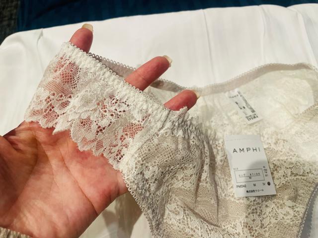 �V�i�@���R�[���@�A���t�B�@T�o�b�N�V���[�c�@���[�X �� �����t�@�b�V������ 