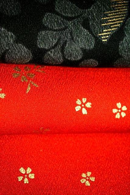 振袖 中古 着物 送料無料 最高級 新品同様 暈し染め 金彩 桜 草花文 花柄 身丈159cm 裄丈67.5cm 正絹 T3682 < 女性ファッション 振袖 中古 着物 送料無料 最高級 新品同様 暈し染め 金彩 桜 草花文 花柄 身丈159cm 裄丈67.5cm 正絹 T3682 < 女性ファッションの