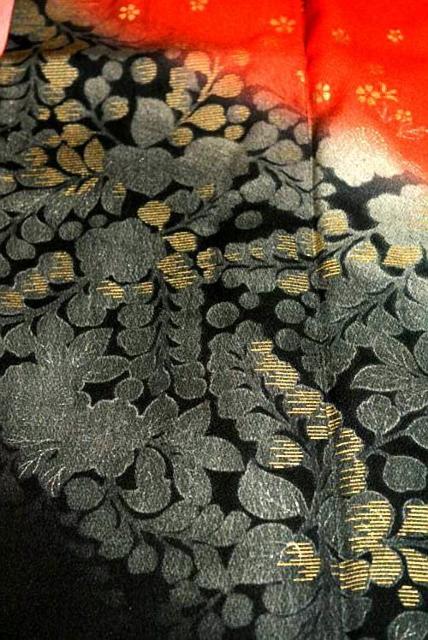 振袖 中古 着物 送料無料 最高級 新品同様 暈し染め 金彩 桜 草花文 花柄 身丈159cm 裄丈67.5cm 正絹 T3682 < 女性ファッション 振袖 中古 着物 送料無料 最高級 新品同様 暈し染め 金彩 桜 草花文 花柄 身丈159cm 裄丈67.5cm 正絹 T3682 < 女性ファッションの