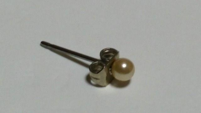 送料無料/直径3ミリ/パール調ボールピアス片耳用 < 男性アクセサリー/時計  送料無料/直径3ミリ/パール調ボールピアス片耳用  < 男性アクセサリー/時計の