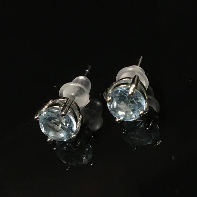 《高品質ピアス》宝石質 天然石ブルートパーズ S925 < 女性アクセサリー/時計  《高品質ピアス》宝石質 天然石ブルートパーズ S925 < 女性アクセサリー/時計の