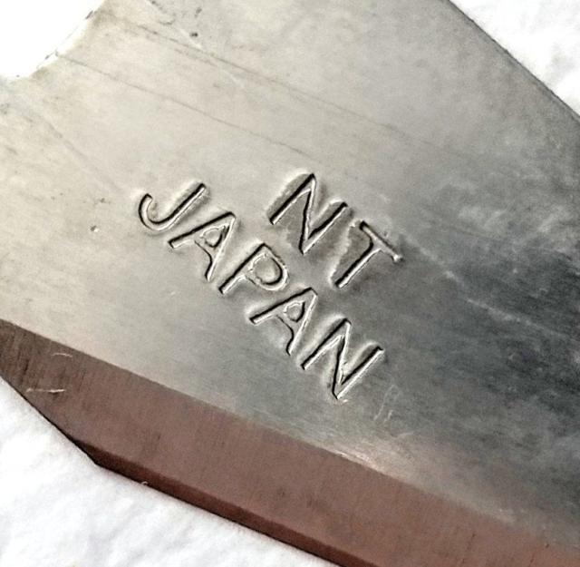 ag@1979N@ŕi@M@׍Hp@ms YB-200 