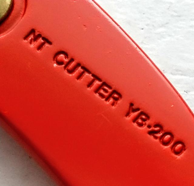 ag@1979N@ŕi@M@׍Hp@ms YB-200