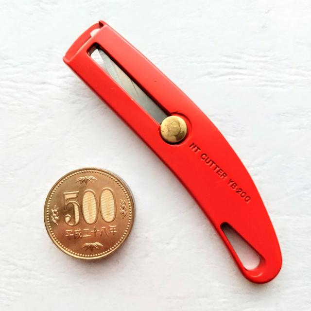 ag@1979N@ŕi@M@׍Hp@ms YB-200