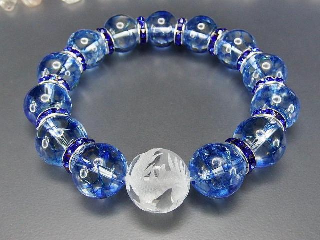 ブルークラック水晶風水龍手彫り水晶約16mm大玉天然石ブレスレットゴージャス < 男性アクセサリー/時計  ブルークラック水晶風水龍手彫り水晶約16mm大玉天然石ブレスレットゴージャス < 男性アクセサリー/時計の