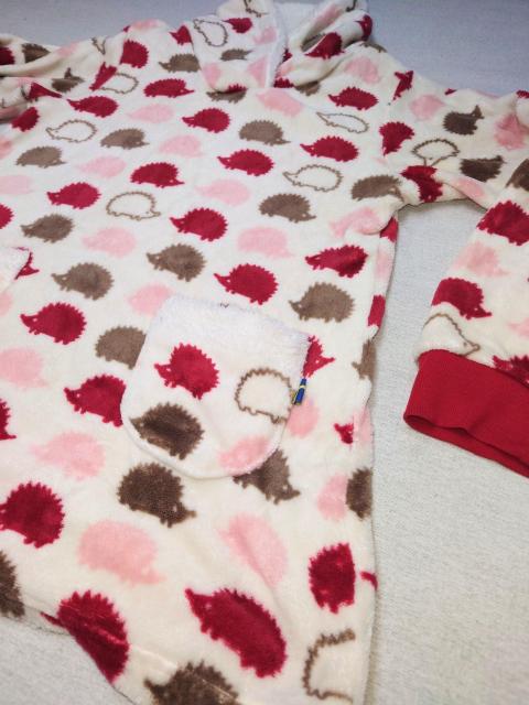 美品★ルームウェア★スカンジナビアンフォレスト★上着のみ★パジャマ★可愛い★Mサイズ★部屋着★ダル着★ワンピース★快眠★送料無料 < 女性ファッション  美品★ルームウェア★スカンジナビアンフォレスト★上着のみ★パジャマ★可愛い★Mサイズ★部屋着★ダル着★ワンピース★快眠★送料無料 < 女性ファッションの