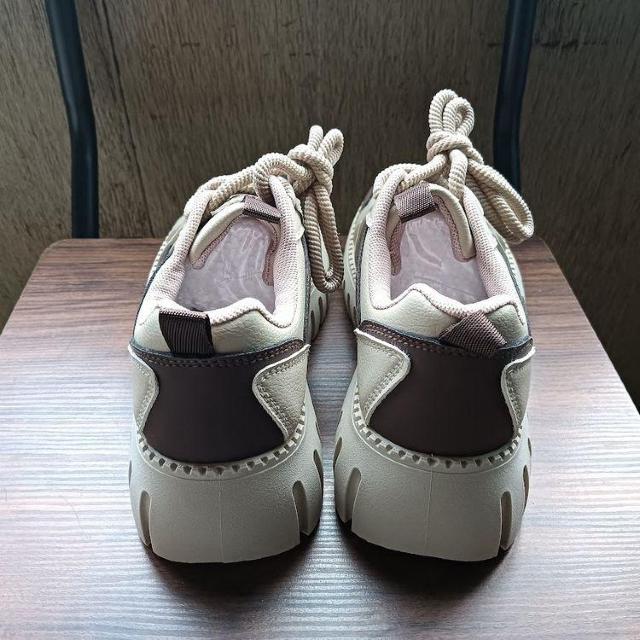 新品 23.5cm スニーカー ブラウン シューズ 靴 カジュアル レディース < 女性ファッション  新品 23.5cm スニーカー ブラウン シューズ 靴 カジュアル レディース < 女性ファッションの